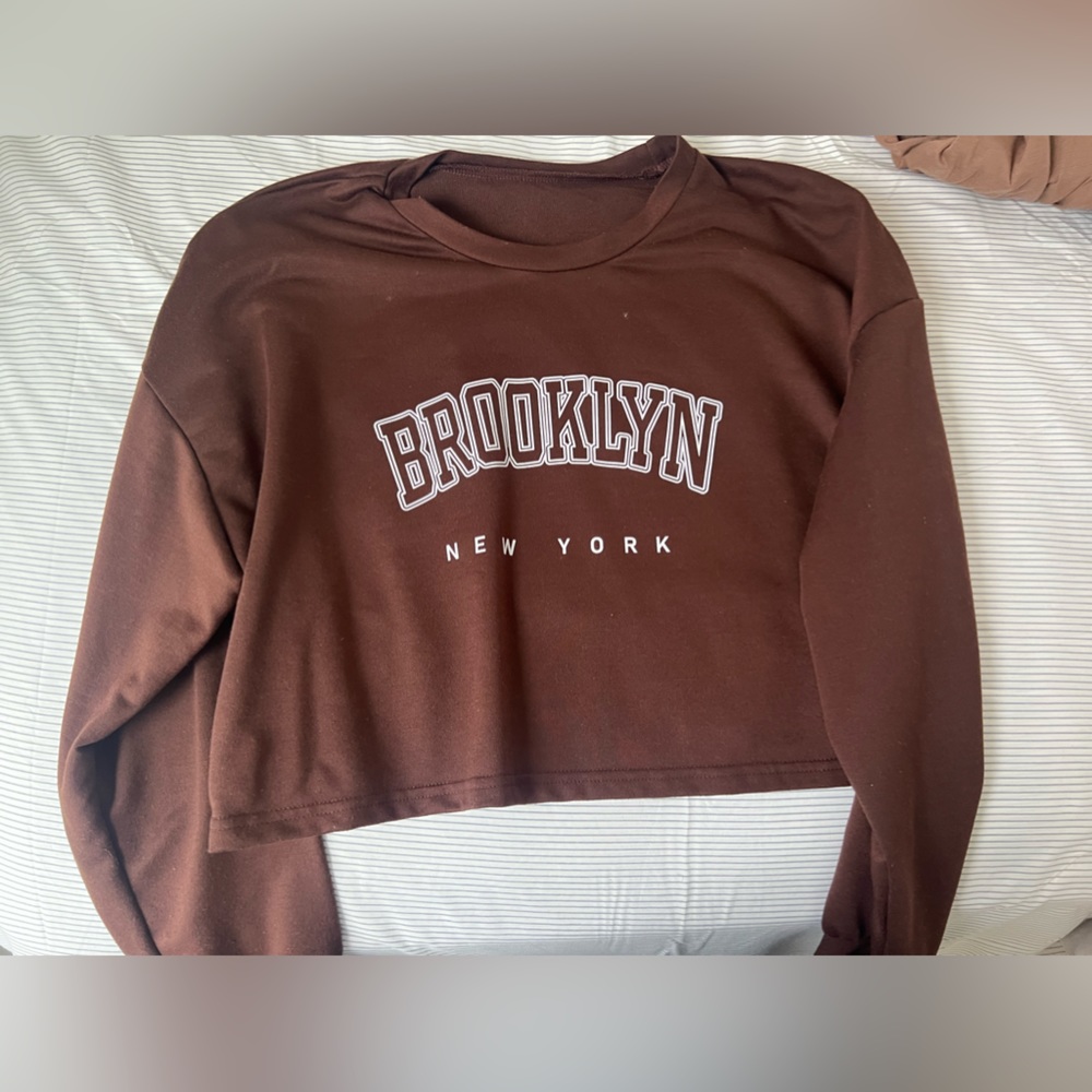 Brown “ BROOKLYN” Sweatshirt Top